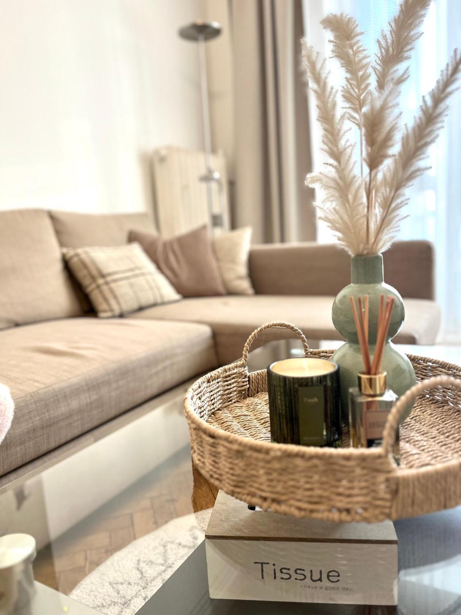 Audrey Hepburn Apartment Cathedral View Top Location Air Conditioned บราติสลาวา ภายนอก รูปภาพ